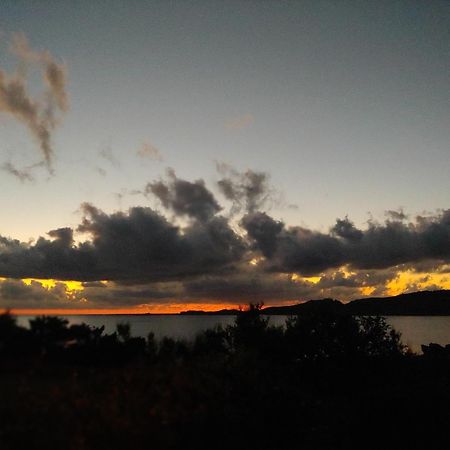 Casa Mughetto R5055 Seafront, Private Sea Access, Swimming Pool Villa La Maddalena  Bagian luar foto