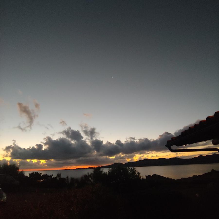 Casa Mughetto R5055 Seafront, Private Sea Access, Swimming Pool Villa La Maddalena  Bagian luar foto