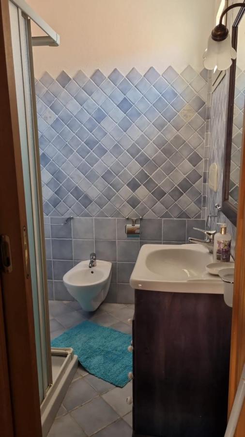 Casa Mughetto R5055 Seafront, Private Sea Access, Swimming Pool Villa La Maddalena  Bagian luar foto