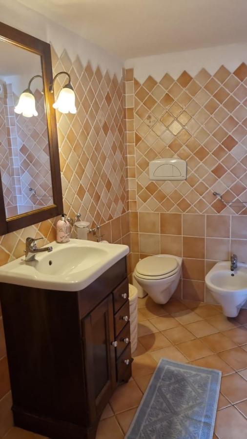 Casa Mughetto R5055 Seafront, Private Sea Access, Swimming Pool Villa La Maddalena  Bagian luar foto