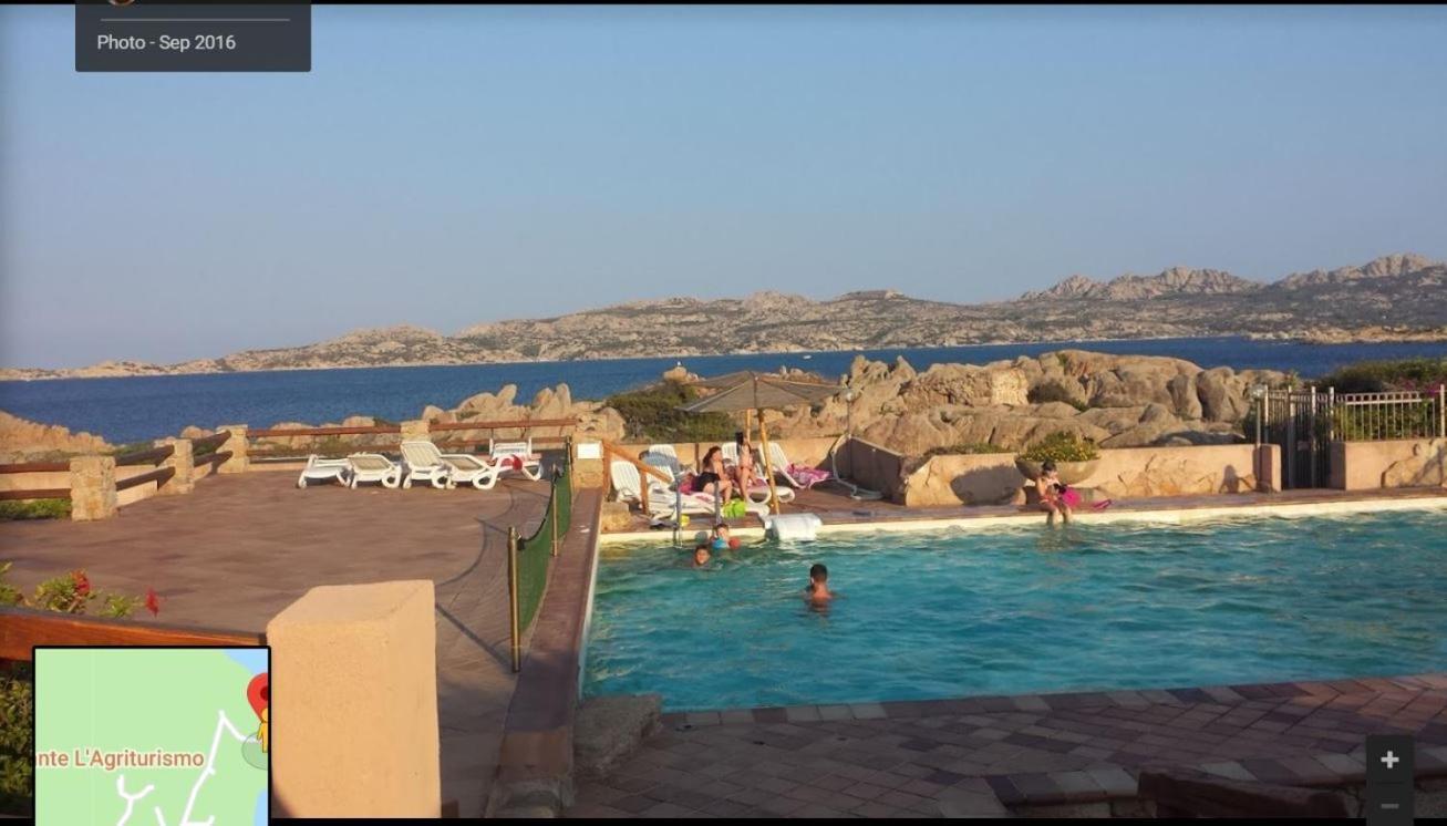Casa Mughetto R5055 Seafront, Private Sea Access, Swimming Pool Villa La Maddalena  Bagian luar foto