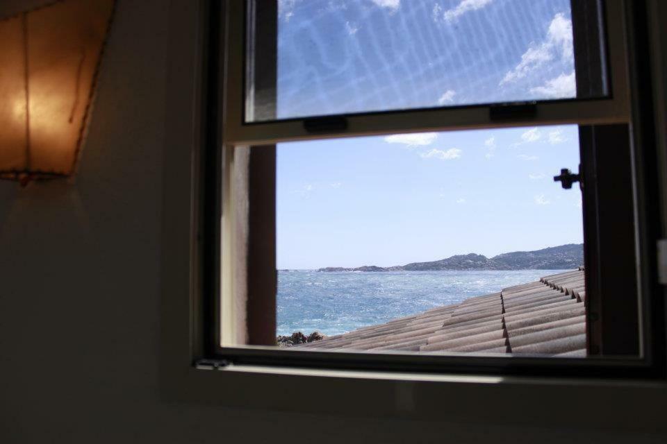 Casa Mughetto R5055 Seafront, Private Sea Access, Swimming Pool Villa La Maddalena  Bagian luar foto
