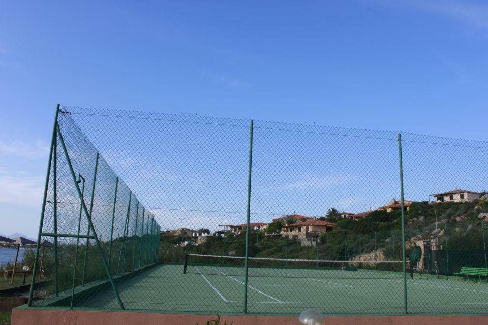 Casa Mughetto R5055 Seafront, Private Sea Access, Swimming Pool Villa La Maddalena  Bagian luar foto