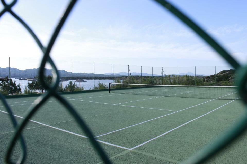 Casa Mughetto R5055 Seafront, Private Sea Access, Swimming Pool Villa La Maddalena  Bagian luar foto