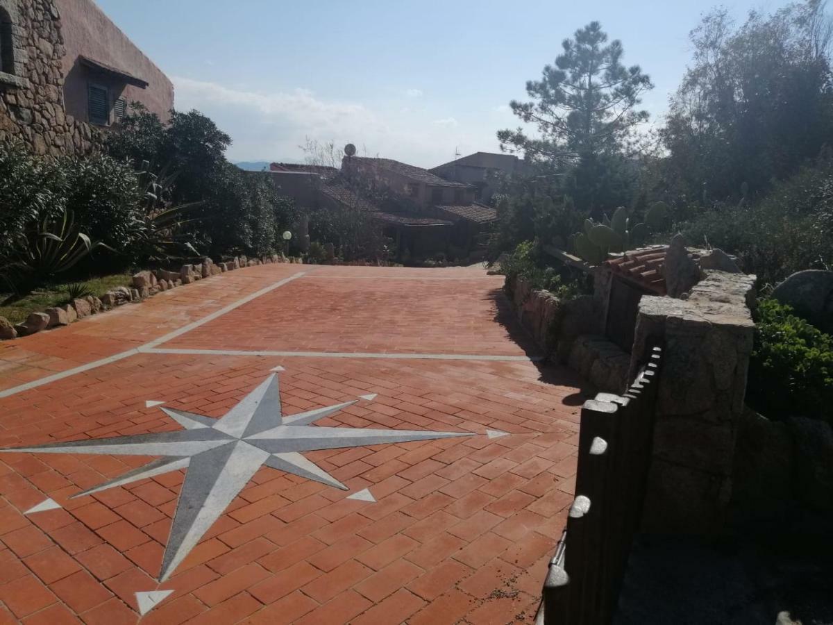 Casa Mughetto R5055 Seafront, Private Sea Access, Swimming Pool Villa La Maddalena  Bagian luar foto